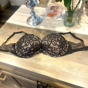 Very sexy Victoria secret Very sexy push up bra size 38DDD extreme push up